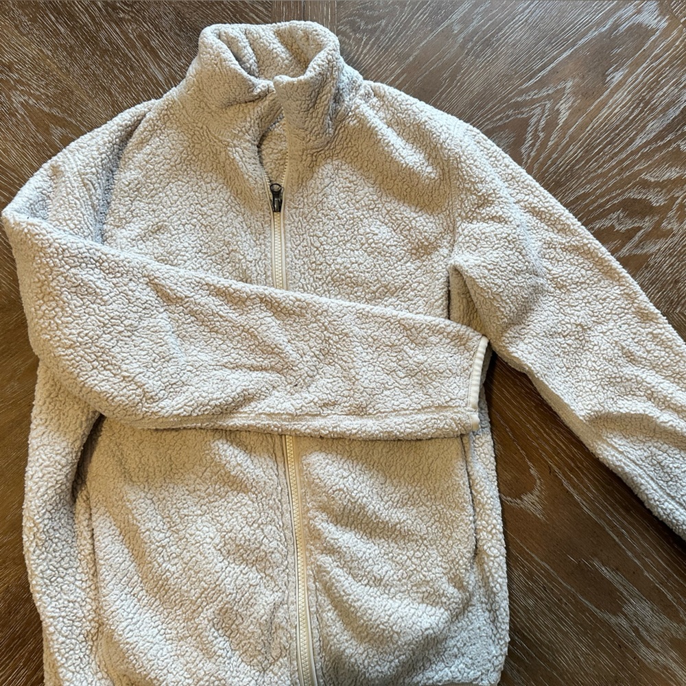 Zipper Fleece